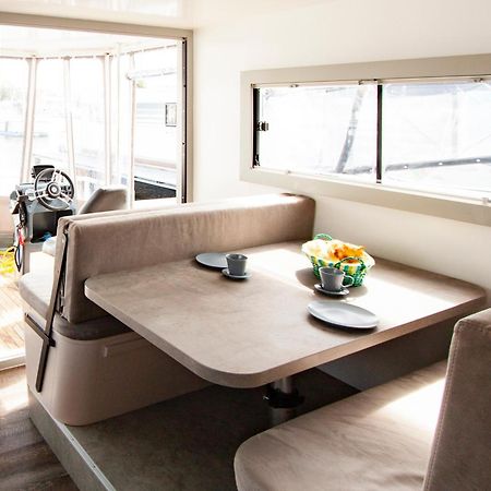 Hausboot Hotel Hennigsdorf Eksteriør billede